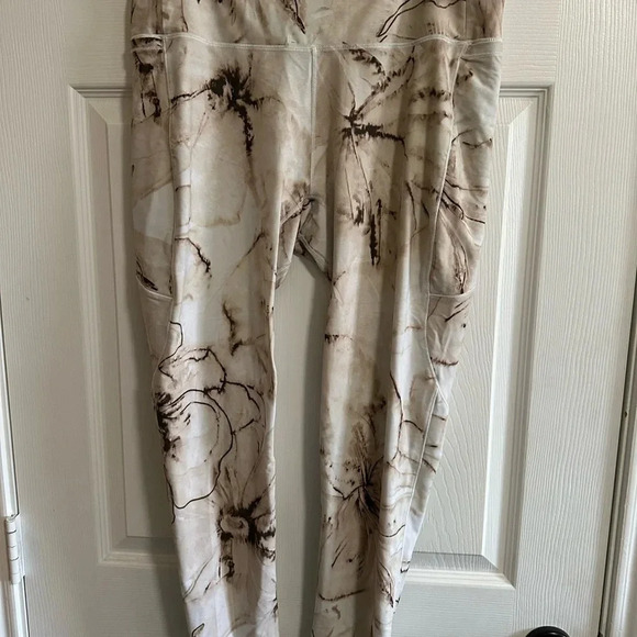 CALIA Women's Energize Fashion 7/8 Leggings Large FLOURISHED FLORAL GRAY EUC - Picture 6 of 9